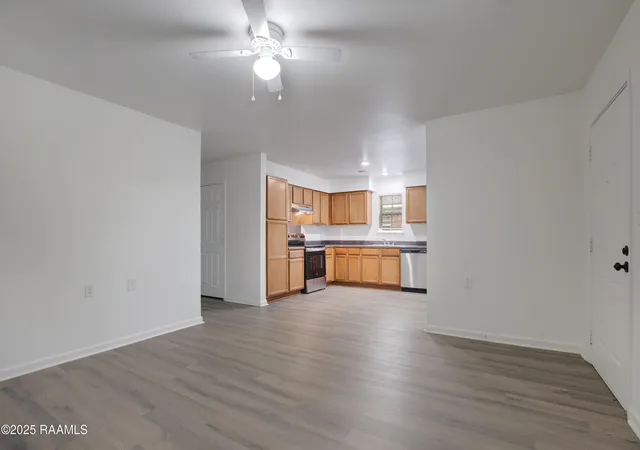 Homes for sale in New Iberia, LA | 1015 West End Dr, New Iberia, LA 70560 | MLS# 2600006153