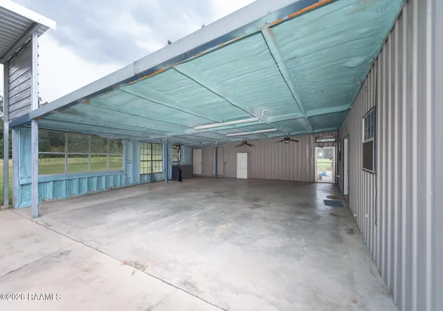 Photo 4 of Sale Pending at 1652 Hwy 167, Opelousas, LA 70570 | MLS# 2600007919 | Listing updated on 2026-10-16