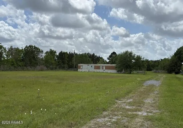 Homes for sale in Jennings, LA | 2062 Evangeline Hwy, Jennings, LA 70546 | MLS# 2600003159