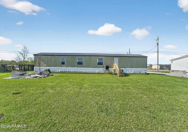 Homes for sale in Jeanerette, LA | 4915 Autumn Ln, Jeanerette, LA 70544 | MLS# 2600006152