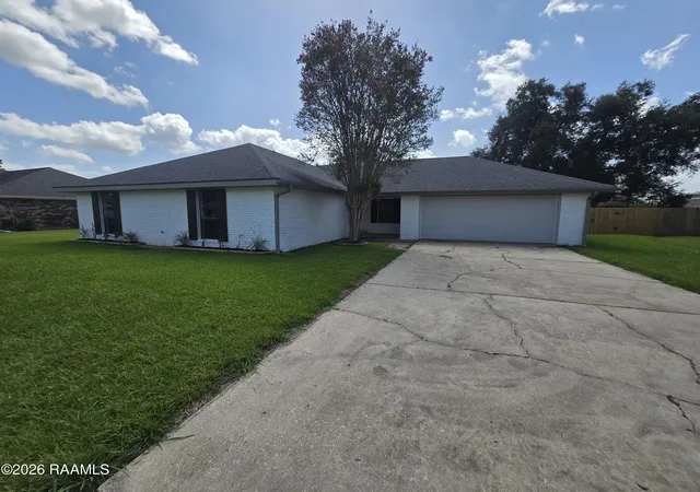 Photo 1 of Sale Pending at 104 Rue Le Bois, Lafayette, LA 70508 | MLS# 2600006918 | Listing updated on 2026-08-30