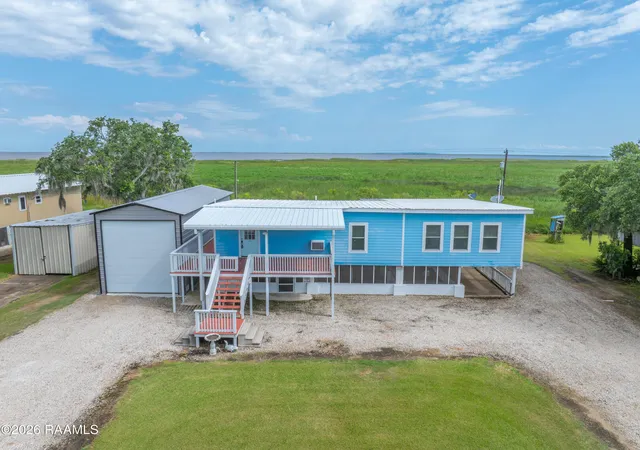 Homes for sale in Cypremort Point, LA | 3198 Hwy 319, Cypremort Point, LA 70538 | MLS# 2600005946