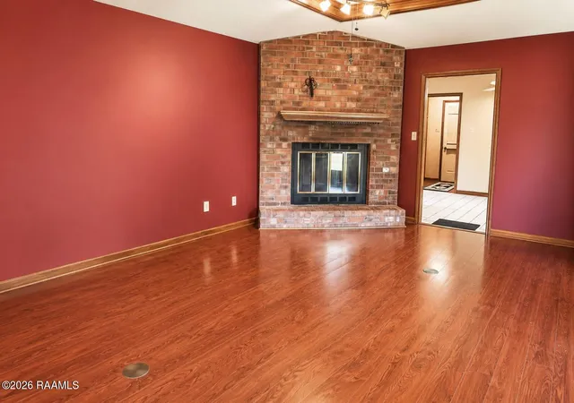 5th image of 107 W Bayou Shore St, Lafayette, LA 70508 | MLS# 2600004595