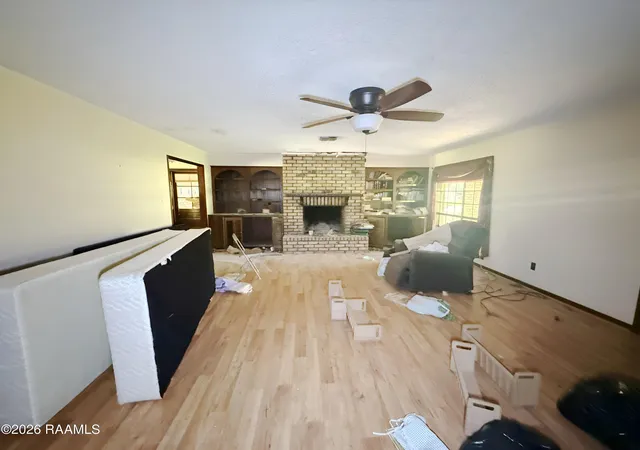 3rd image of 408 Ole Colony Rd, Lafayette, LA 70506 | MLS# 2600004523