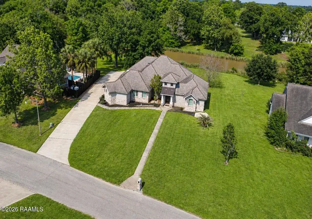 24th image of 1008 Kern Dr, Breaux Bridge, LA 70517 | MLS# 2600004079