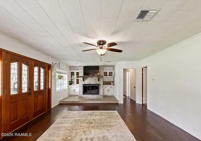 Photo 3 of Single family home for sale at 828 Ira St, Carencro, LA 70520 | MLS# 2600007571 | Listing updated on 2026-09-08