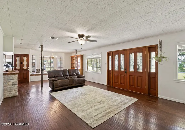 Photo 4 of Single family home for sale at 828 Ira St, Carencro, LA 70520 | MLS# 2600007571 | Listing updated on 2026-09-08