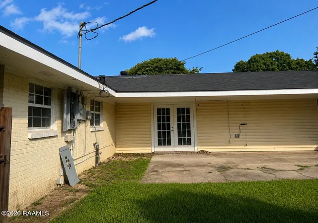 Homes for sale in Lafayette, LA | 117 Charles Dr, Lafayette, LA 70508 | MLS# 2600006219
