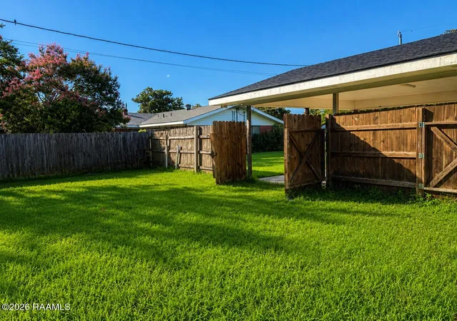 Homes for sale in Lafayette, LA | 117 Charles Dr, Lafayette, LA 70508 | MLS# 2600006219