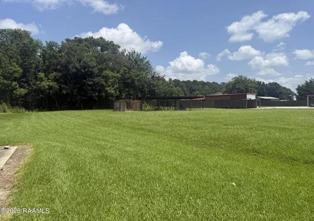 Photo 10 of Single family home for sale at 3301 Olivier Rd, Jeanerette, LA 70544 | MLS# 2600007102 | Listing updated on 2026-08-01