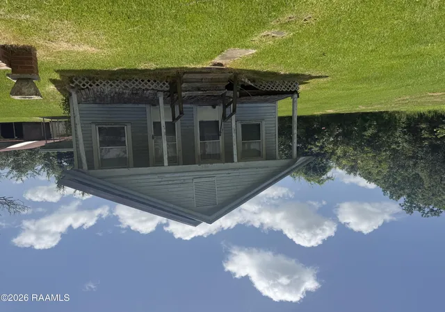 Photo 1 of Single family home for sale at 3301 Olivier Rd, Jeanerette, LA 70544 | MLS# 2600007102 | Listing updated on 2026-08-01