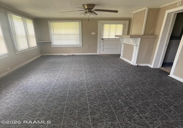 Photo 4 of Single family home for sale at 3301 Olivier Rd, Jeanerette, LA 70544 | MLS# 2600007102 | Listing updated on 2026-08-01