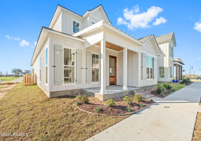 4th image of 302 Villager Ave, Scott, LA 70583 | MLS# 2500005474