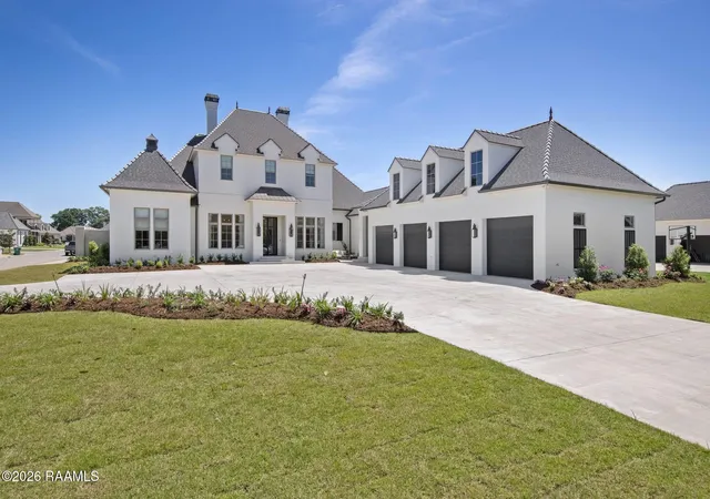 Photo 1 of Sale Pending at 101 Rio Ridge Dr, Lafayette, LA 70508 | MLS# 2600005723 | Listing updated on 2026-08-25