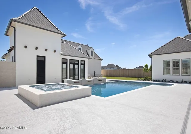 Photo 57 of Sale Pending at 101 Rio Ridge Dr, Lafayette, LA 70508 | MLS# 2600005723 | Listing updated on 2026-08-25