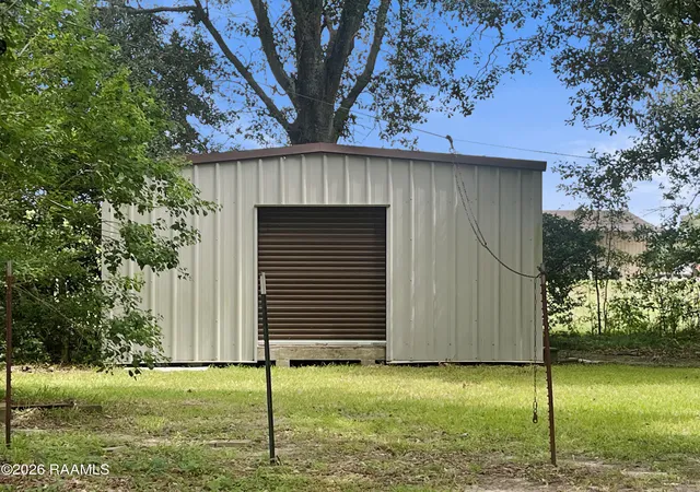 Photo 2 of Single family home for sale at 5015 Jasper Rd, New Iberia, LA 70560 | MLS# 2600007971 | Listing updated on 2026-08-26