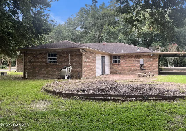 Photo 3 of Single family home for sale at 5015 Jasper Rd, New Iberia, LA 70560 | MLS# 2600007971 | Listing updated on 2026-08-26