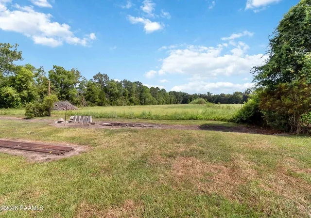 Photo 4 of House for sale at 1247 Declouet Hwy, Breaux Bridge, LA 70517 | MLS# 2600007902 | Listing updated on 2026-10-05