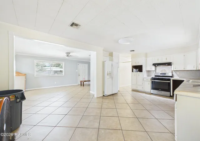 Photo 4 of Single family home for sale at 203 Bradley St, Scott, LA 70583 | MLS# 2600007661 | Listing updated on 2026-08-17