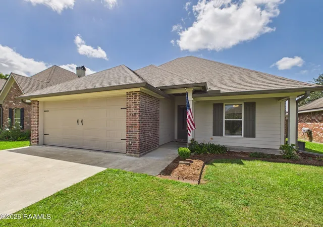 1st image of 110 Scarlet Oak Dr, Carencro, LA 70520 | MLS# 2600007639