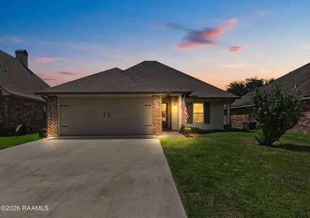 27th image of 110 Scarlet Oak Dr, Carencro, LA 70520 | MLS# 2600007639