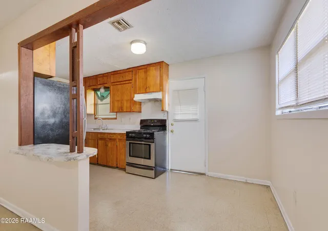 5th image of 117 S Richter Dr, Lafayette, LA 70501 | MLS# 2600006212