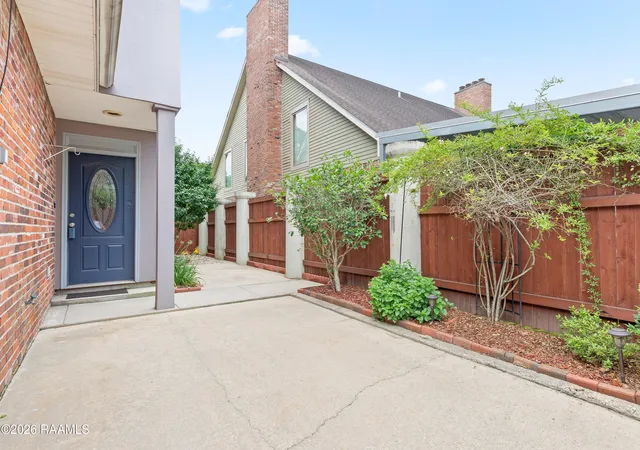 3rd image of 513 Verot School Rd #5, Lafayette, LA 70508 | MLS# 2600006080