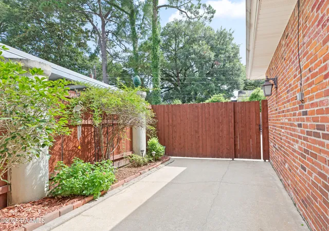 5th image of 513 Verot School Rd #5, Lafayette, LA 70508 | MLS# 2600006080
