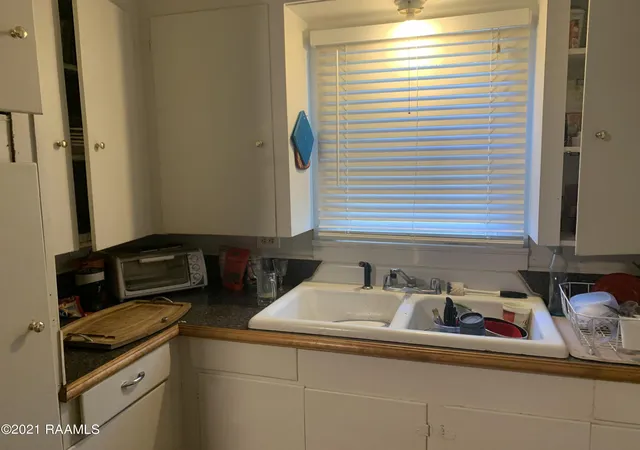 Photo 3 of Single family home for sale at 768 Saint Louis St, Lafayette, LA 70506 | MLS# 21008310 | Listing updated on 2026-05-11