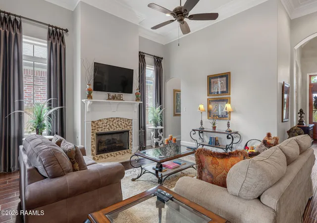 Photo 3 of Single family home for sale at 102 Rue De Frejus, Broussard, LA 70518 | MLS# 2600006103 | Listing updated on 2026-07-15