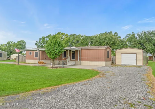 2nd image of 1033 Lucette Guidry Rd, Breaux Bridge, LA 70517 | MLS# 2600006869