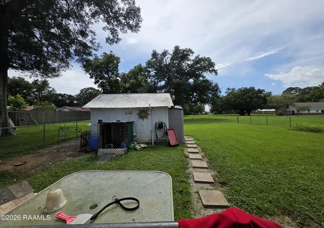 Photo 13 of Sale Pending at 300 Landry St, Sunset, LA 70584 | MLS# 2600006549 | Listing updated on 2026-09-11