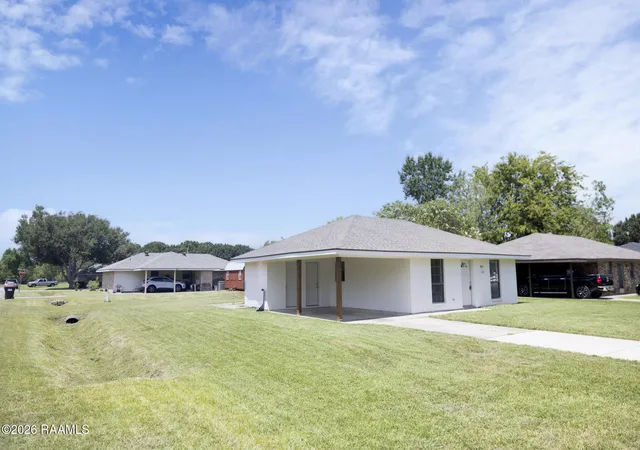 2nd image of 118 Trewhill Pkwy, Lafayette, LA 70507 | MLS# 2600007868