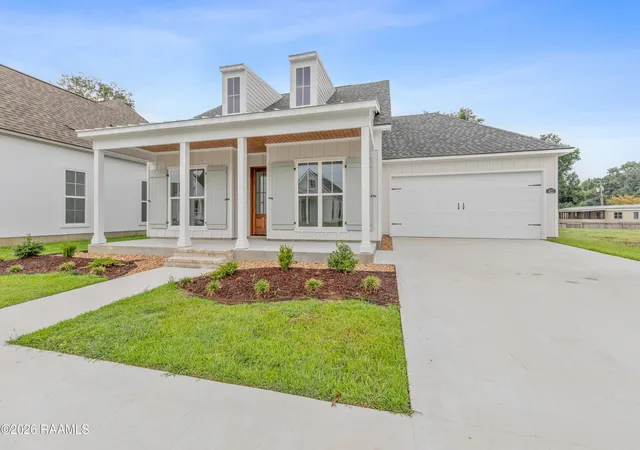 Photo 3 of Single family home for sale at 411 Rue Gambetta, Lafayette, LA 70507 | MLS# 2600003509 | Listing updated on 2026-08-26