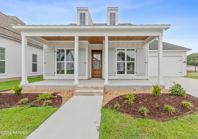 Photo 3 of Single family home for sale at 411 Rue Gambetta, Lafayette, LA 70507 | MLS# 2600003509 | Listing updated on 2026-08-26