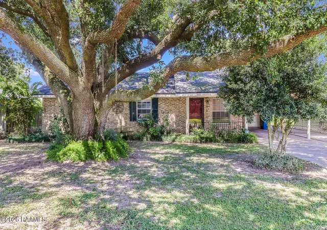 1st image of 120 Burrow Dr, Scott, LA 70583 | MLS# 2600006523