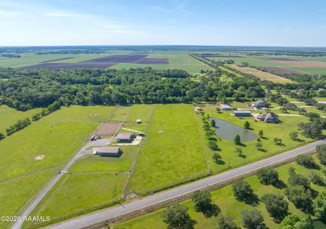 Photo 2 of Land for sale at 0 Jefferson Is Rd, New Iberia, LA 70560 | MLS# 2600003951 | Listing updated on 2026-08-14