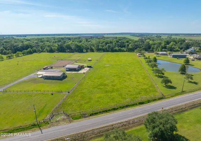 Photo 3 of Land for sale at 0 Jefferson Is Rd, New Iberia, LA 70560 | MLS# 2600003951 | Listing updated on 2026-08-14
