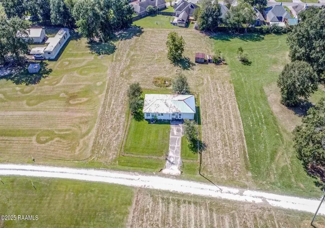 6th image of 251 Touchet Rd, Lafayette, LA 70506 | MLS# 2500004155
