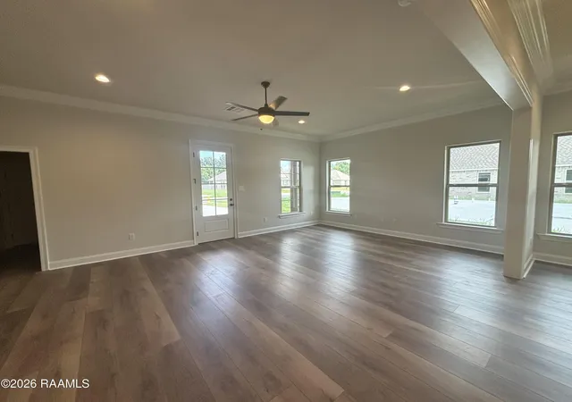 Photo 3 of Single family home for sale at 125 Oak Hvn Dr, Lafayette, LA 70507 | MLS# 2600003107 | Listing updated on 2026-09-01