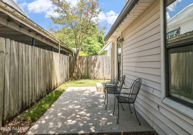 18th image of 200 Curtis St #D, Lafayette, LA 70506 | MLS# 2600006353