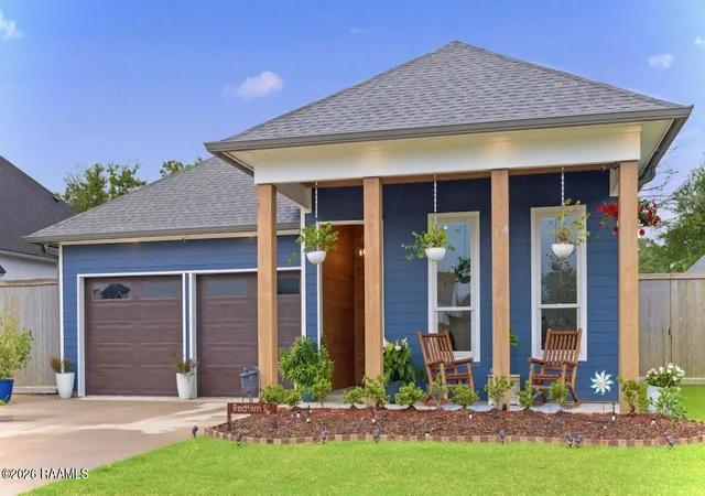 1st image of 112 Redfern St, Lafayette, LA 70508 | MLS# 2600005633