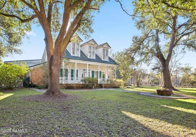 1st image of 726 E Broussard Rd, Lafayette, LA 70508 | MLS# 2600000446
