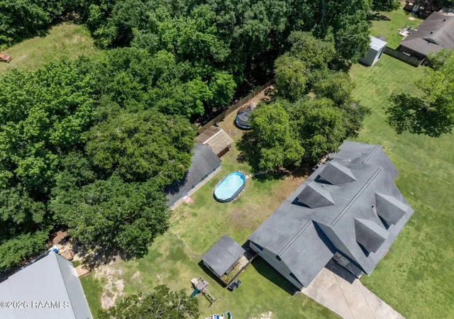 Homes for sale in New Iberia, LA | 408 Little Guy Ln, New Iberia, LA 70563 | MLS# 2600004391