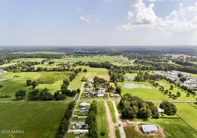 14th image of 124 Wiltz St, Youngsville, LA 70592 | MLS# 2600007584
