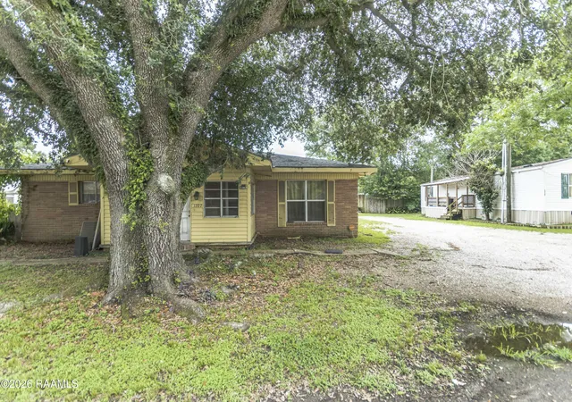 1st image of 1222 Saint Mary St, Scott, LA 70583 | MLS# 2600005042