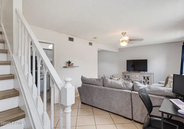 Photo 3 of Sale Pending at 101 Wilbourn Blvd #109, Lafayette, LA 70506 | MLS# 2600003941 | Listing updated on 2026-09-18