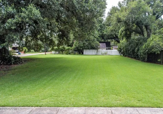 Land for sale at 1401 Myrtle Pl, Lafayette, LA 70506 | MLS# 2600006161