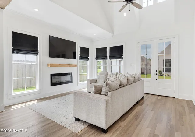 Photo 4 of Single family home for sale at 108 Shadow Bnd Dr, Broussard, LA 70518 | MLS# 2600004448 | Listing updated on 2026-08-25