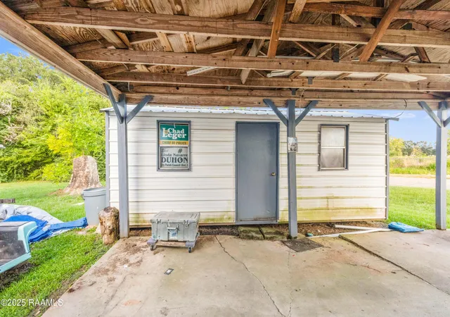 Homes for sale in Lafayette, LA | 101 Rimrock Dr, Lafayette, LA 70506 | MLS# 2500002409